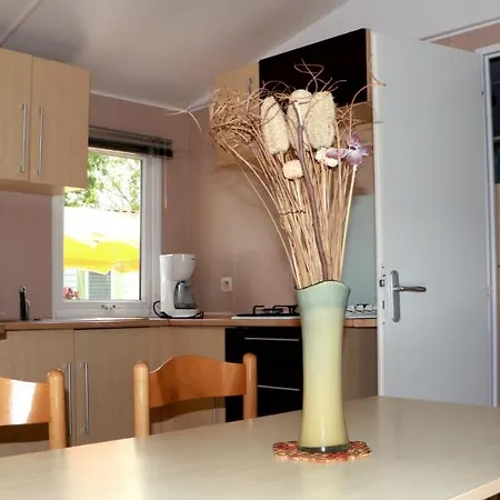 Mobilhome Le Repaire Du Soleil *